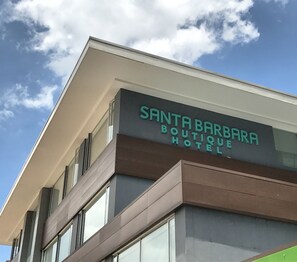 Front of property - Hotel Santa Barbara Boutique (Bogotá)