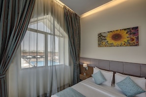 Minibar, in-room safe, individually decorated, individually furnished - Western Hotel - Ghayathi (Ghayathi)