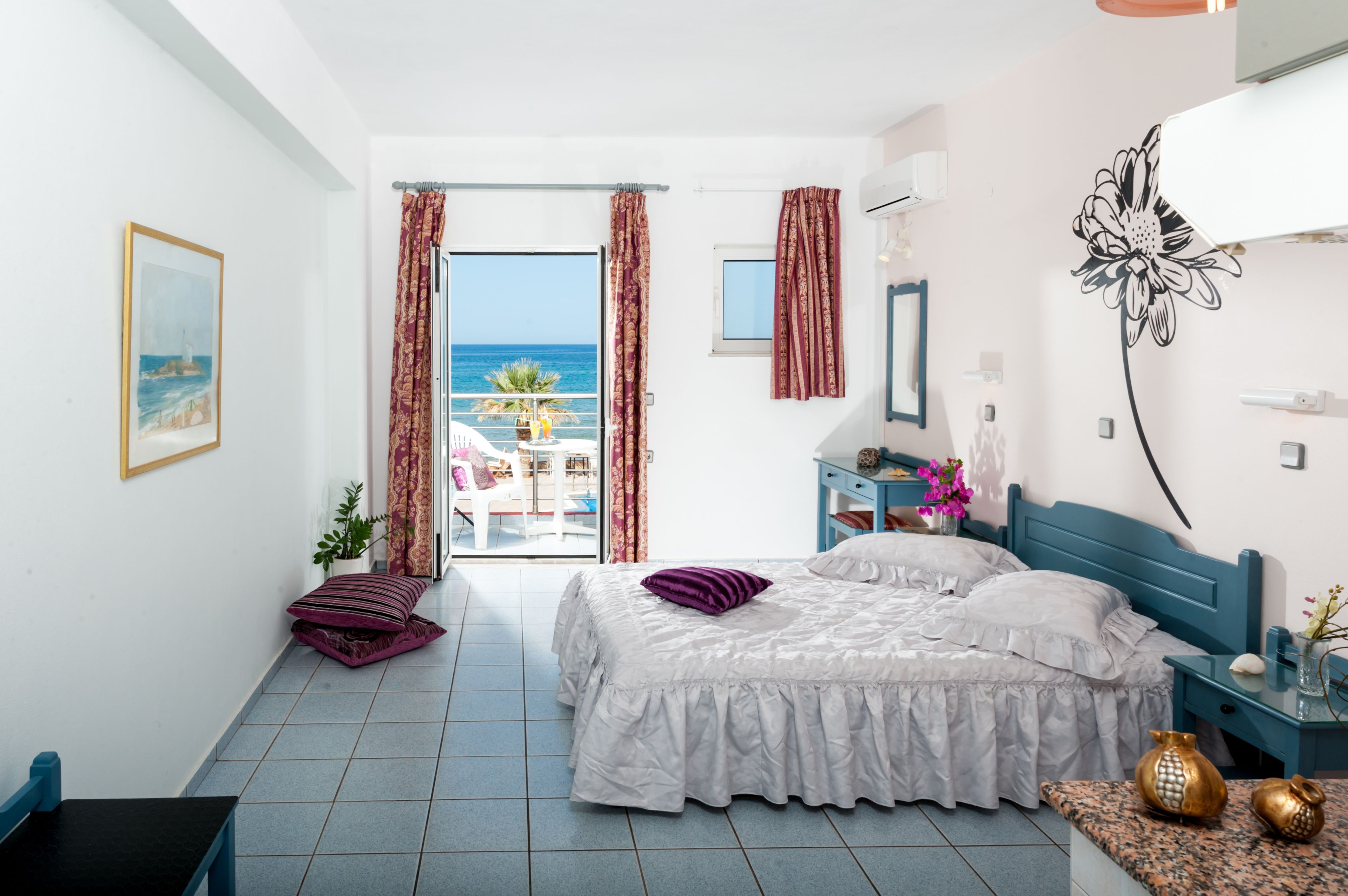 Photo - Laplaya Beach