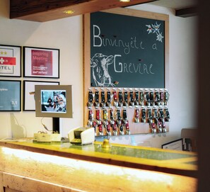 Reception - Hôtel de Gruyères (Gruyeres)