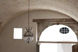 Interior detail - Palazzo Bregante (Monopoli)