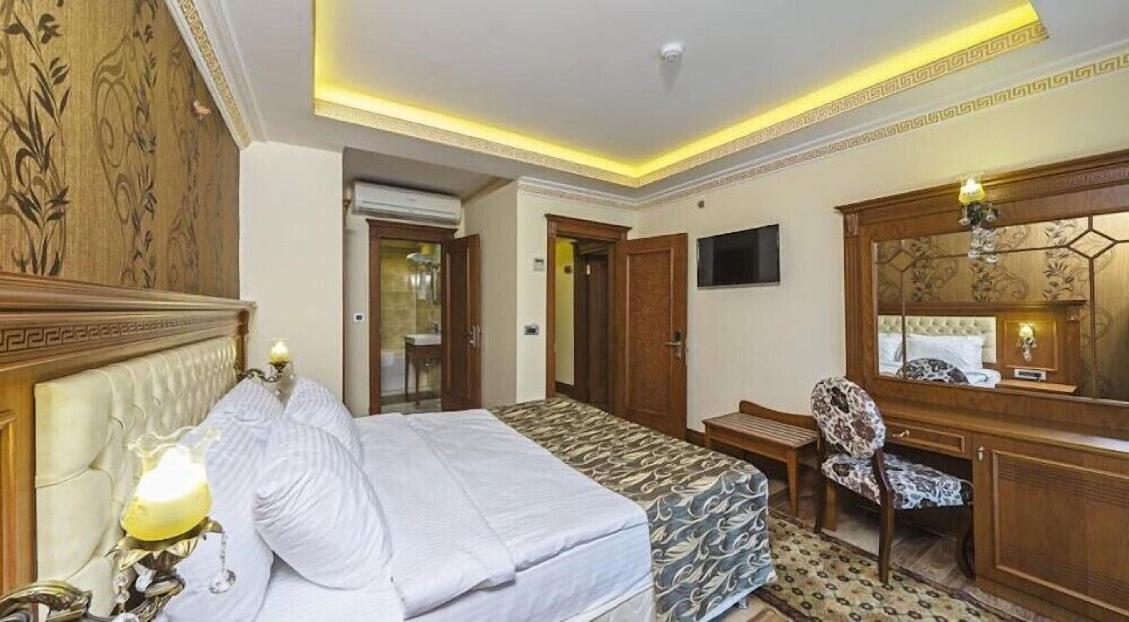 Minibar, caja fuerte, cortinas opacas y sistema de insonorización