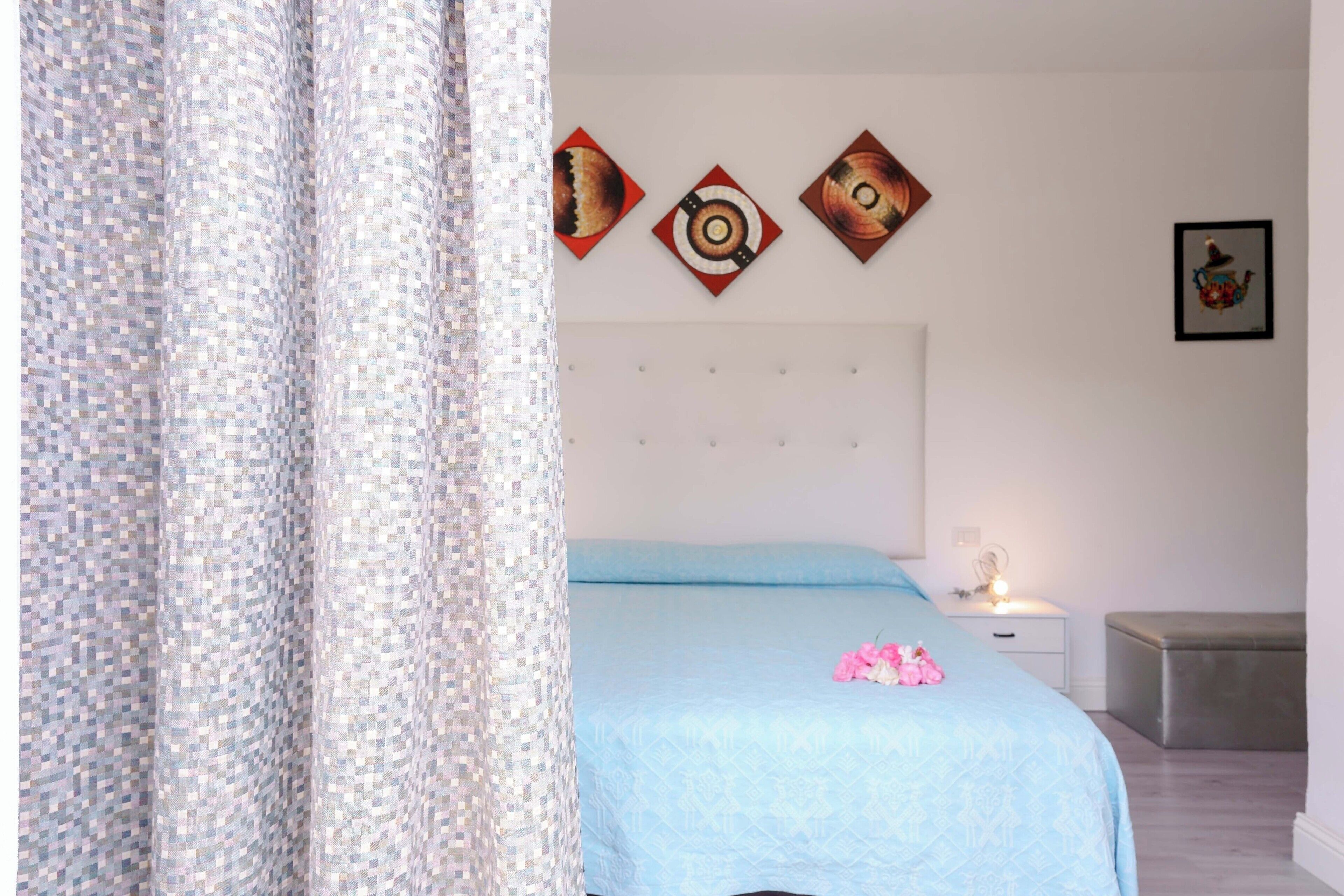 Down comforters, memory foam beds, in-room safe, soundproofing