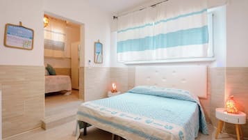 Phòng 3 | Chăn bông, nệm cao su hoạt tính (memory foam), két bảo mật tại phòng