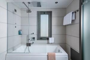 Free toiletries, hair dryer, towels, soap