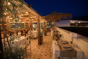Breakfast, lunch and dinner served - Hotel & spa Riad El Walaa (Marrakech)