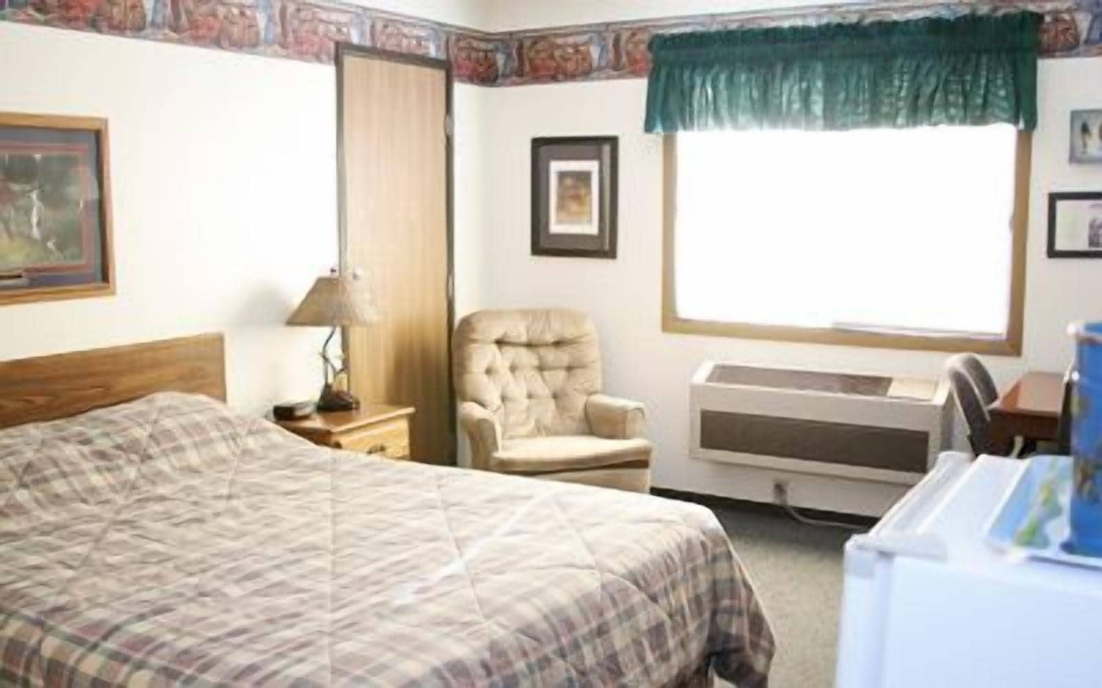 individually decorated, desk, soundproofing, iron/ironing board