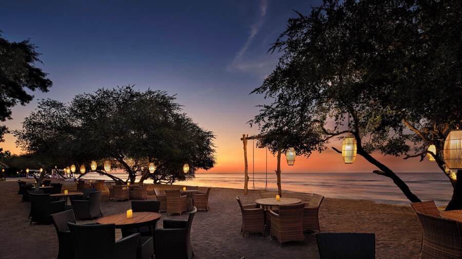 Jambuluwuk Oceano Resort Gili Trawangan