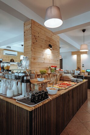 Desayuno buffet incluido todos los días