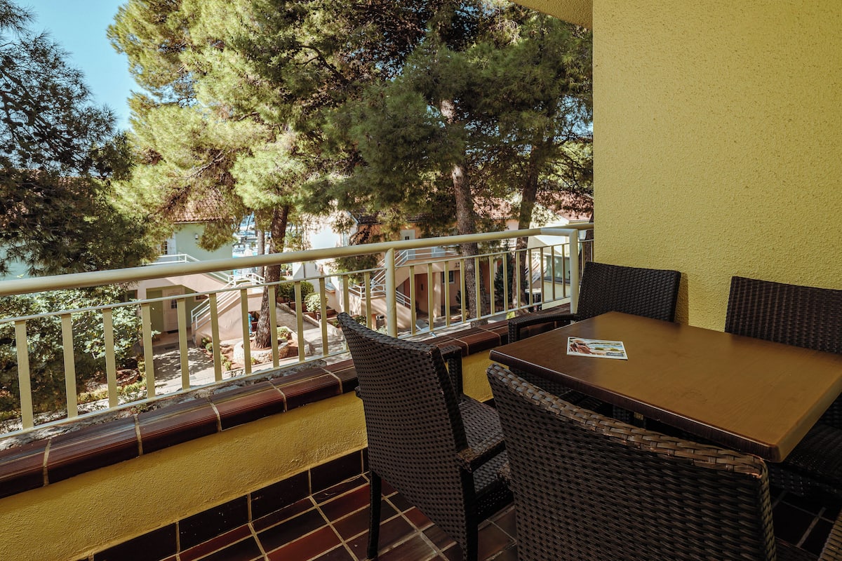 Junior Apartment, 1 Bedroom, Balcony, Resort View | Terrace/patio