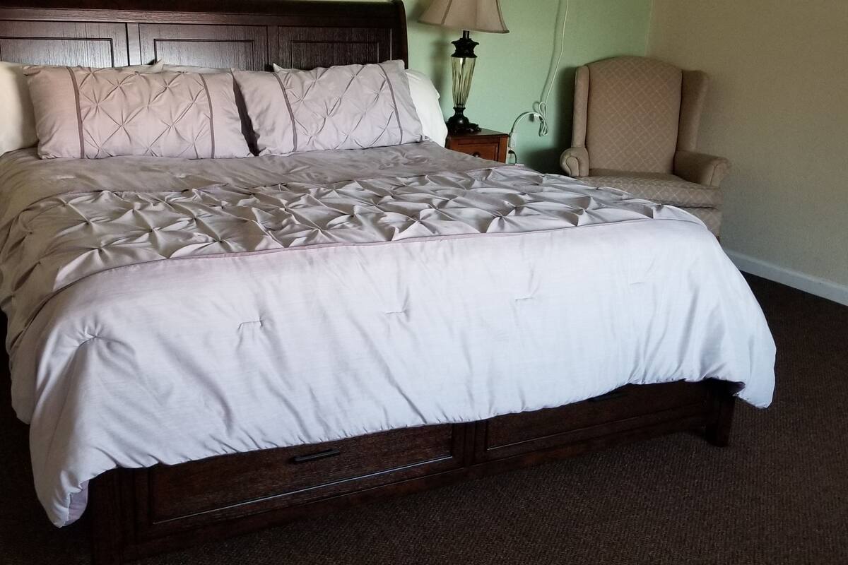 Chambre Deluxe, 1 très grand lit, non-fumeur | Coin séjour