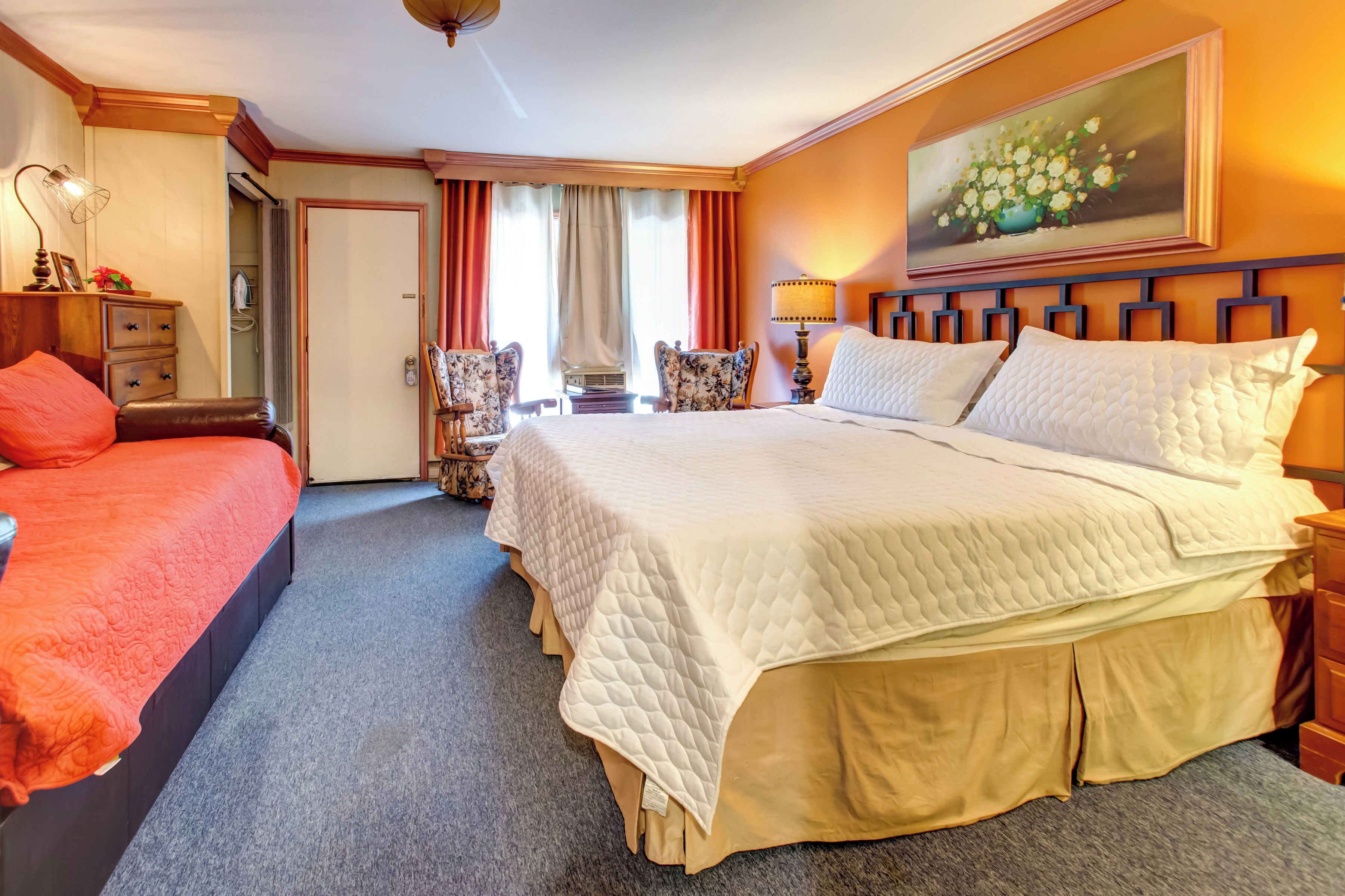 Suite, 1 kingsize bed, keuken | Luxe beddengoed, verduisterende gordijnen, een strijkplank/strijkijzer