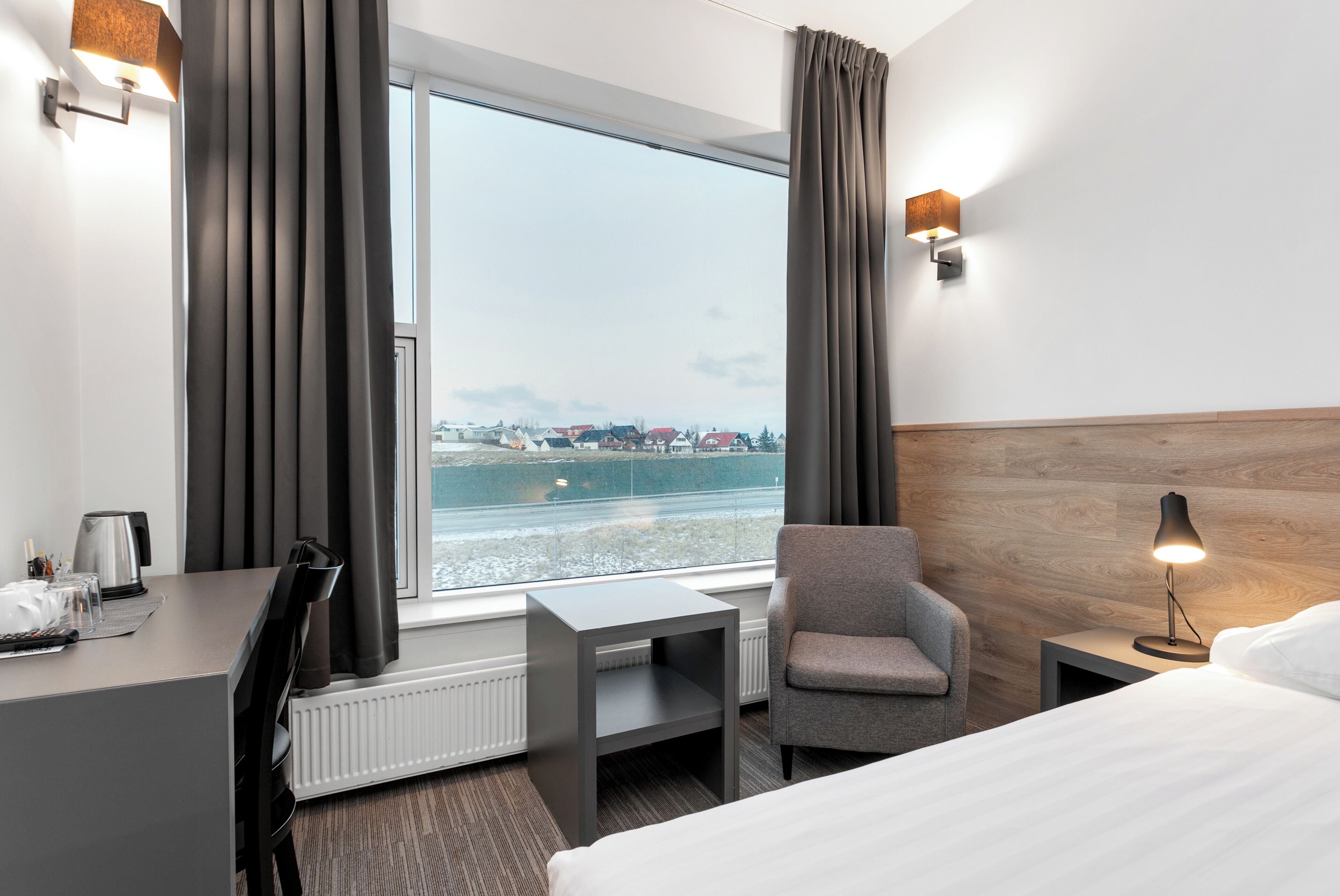 Habitación estándar con 1 cama matrimonial o 2 individuales (with Hot Tub and Sauna Access) | Ropa de cama hipoalergénica, escritorio y cortinas blackout 