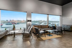 Καθιστικό στο λόμπι