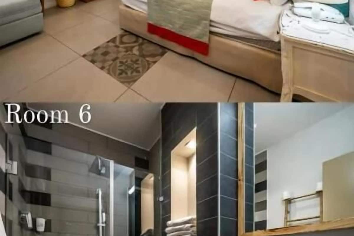 Deluxe Double or Twin Room | Minibar, in-room safe, desk, soundproofing