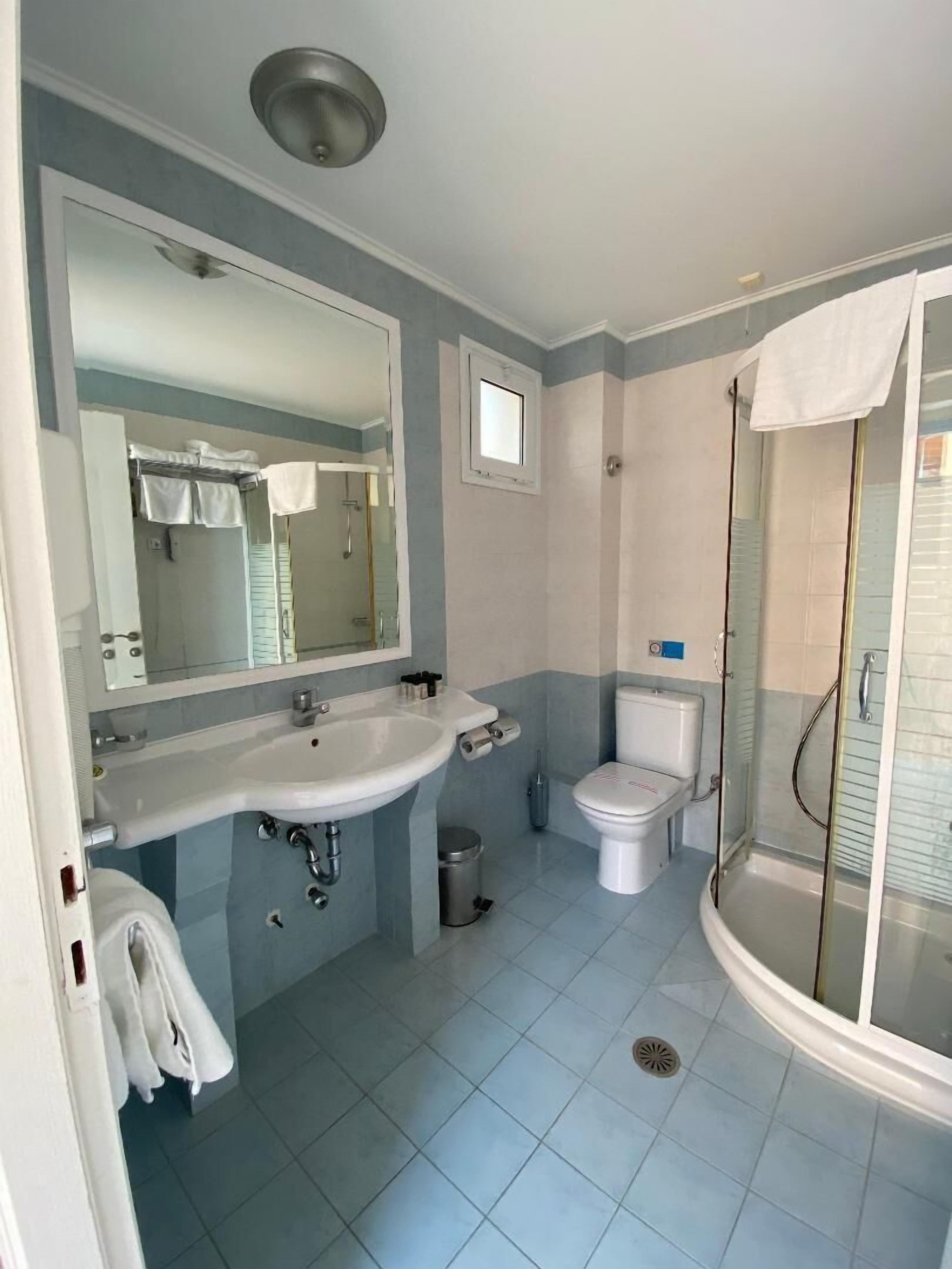 classic double or twin room | bathroom | hair dryer, towels