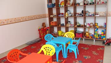 Children’s play area – indoor