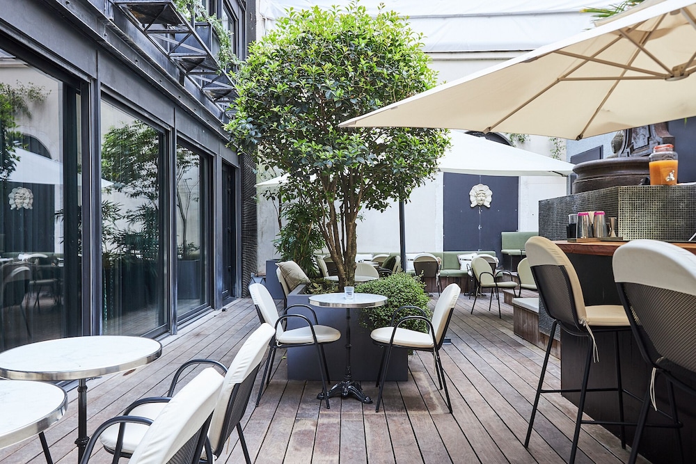 Rayz Vendôme by null