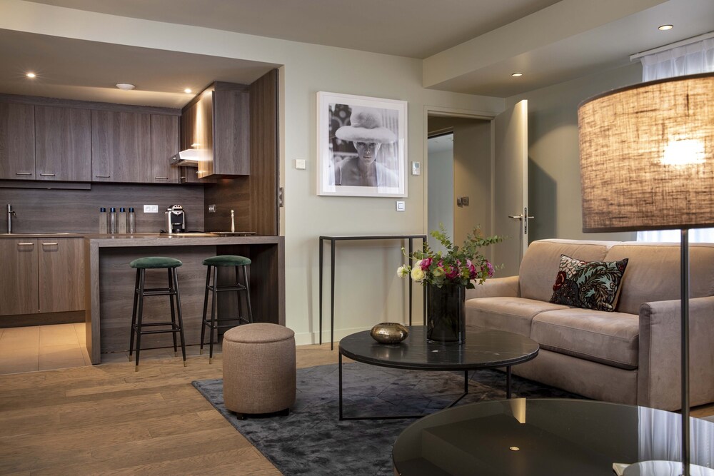 Rayz Vendôme by null