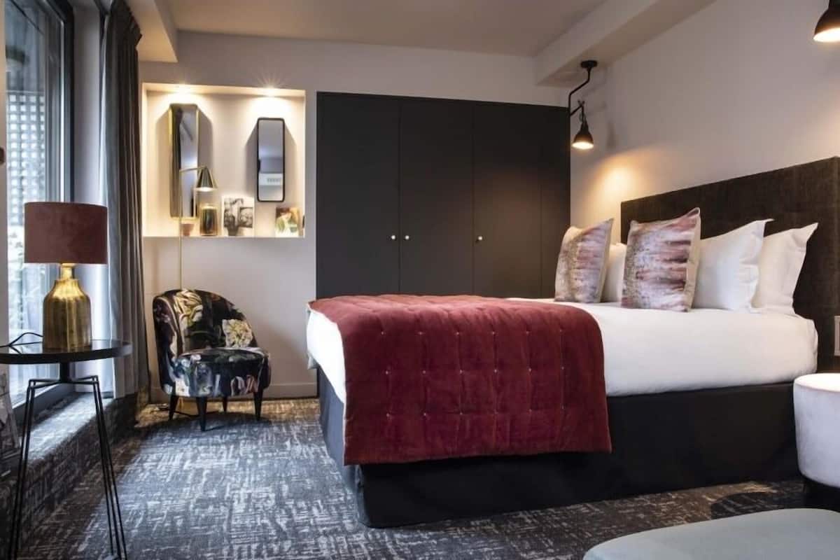Superior Double Room, Terrace | 2 bedrooms, premium bedding, in-room safe, blackout curtains
