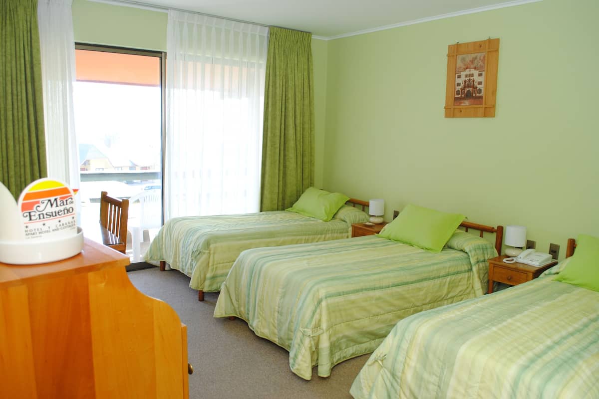 Standard Triple Room, Ocean View | Minibar, in-room safe, cribs (free), rollaway beds (surcharge)