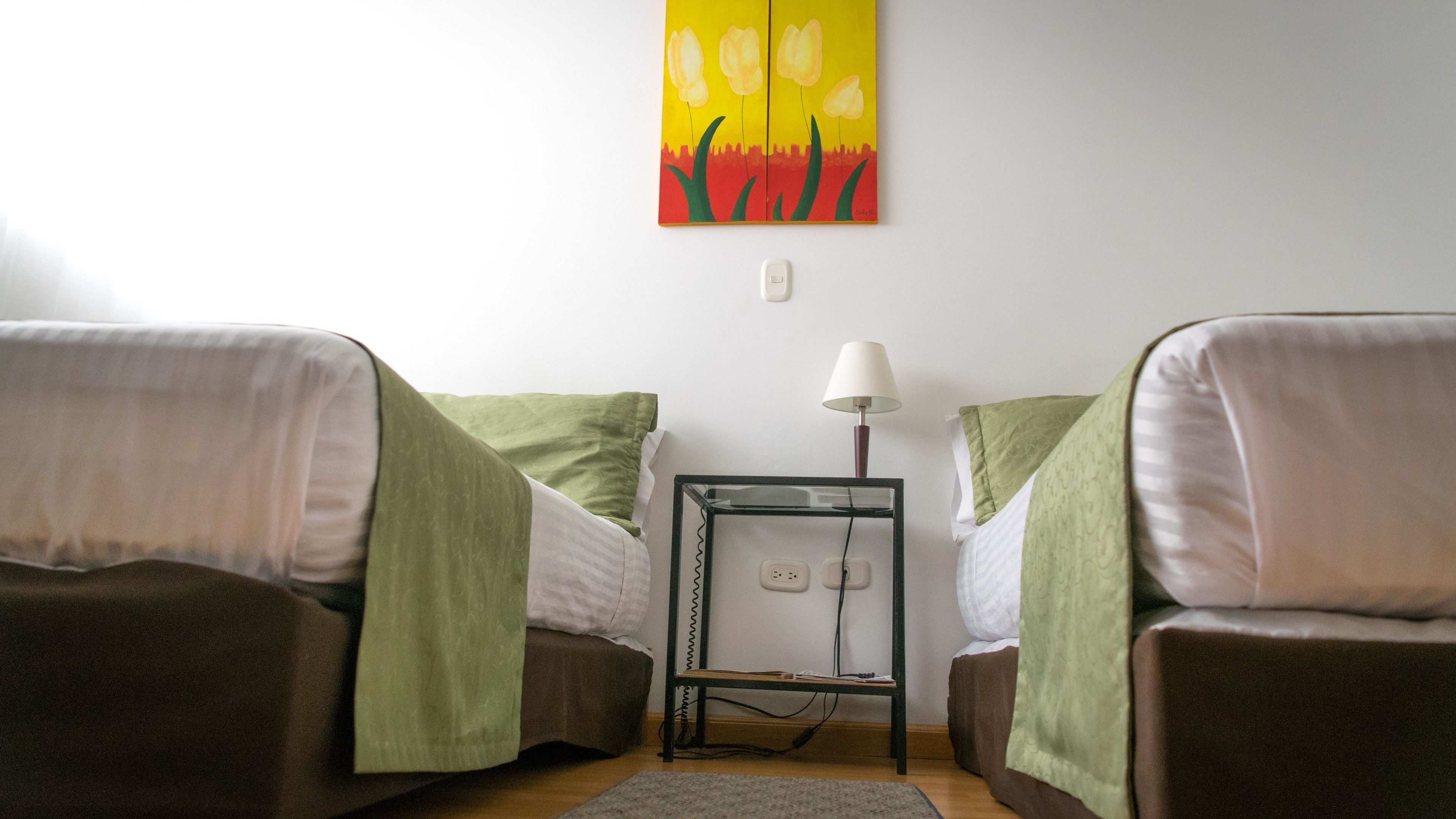 twin room | minibar, in-room safe, desk, free wifi