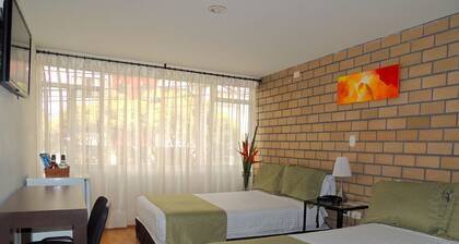 Hotel Portal del Milán