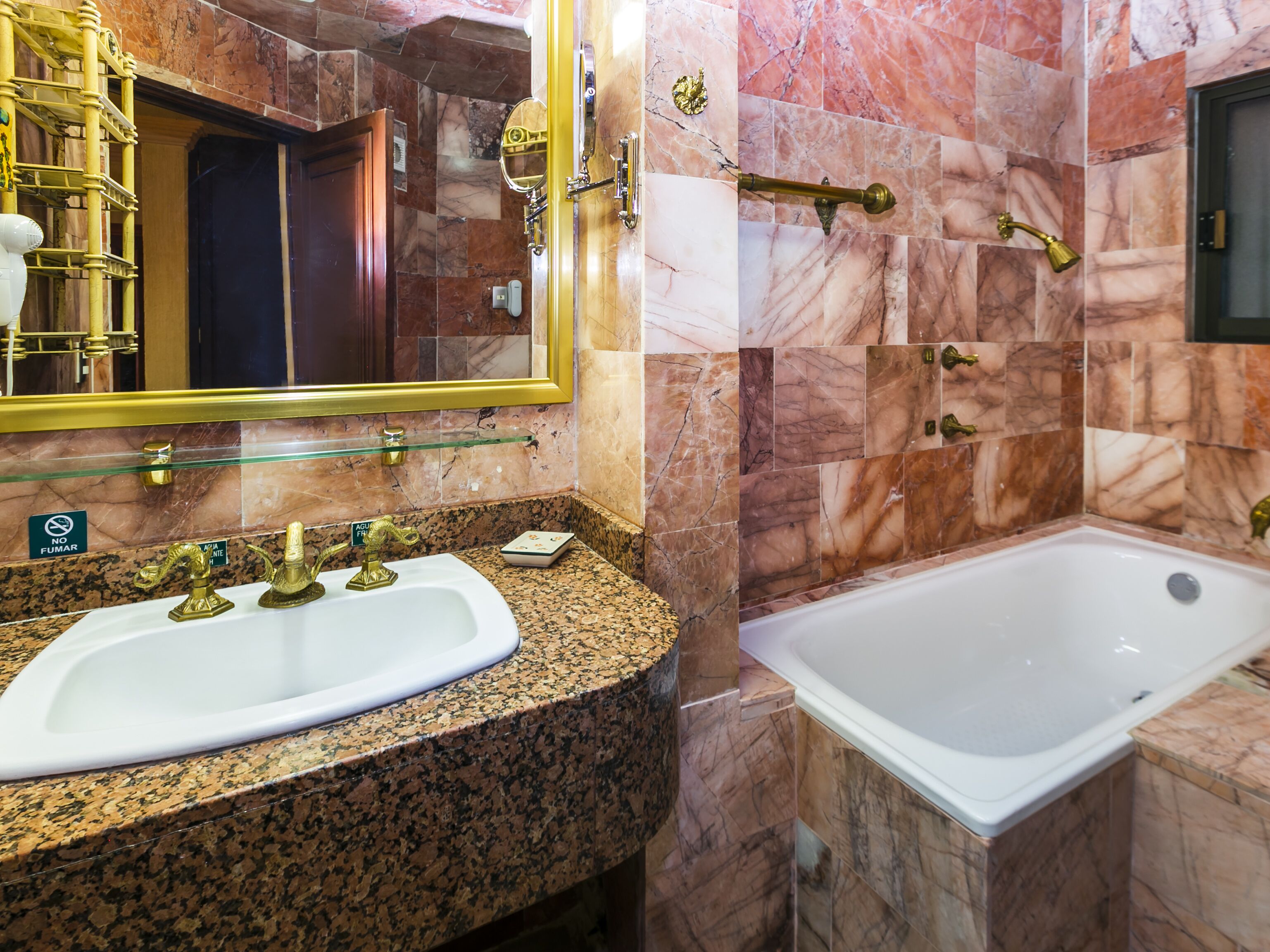 standard room, 2 double beds | bathroom | separate bathtub and shower, deep-soaking bathtub, free toiletries