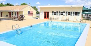 Udendørs pool