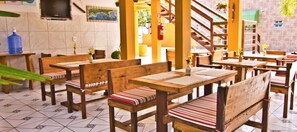 Free daily buffet breakfast - Pousada Pataxó (Ubatuba)