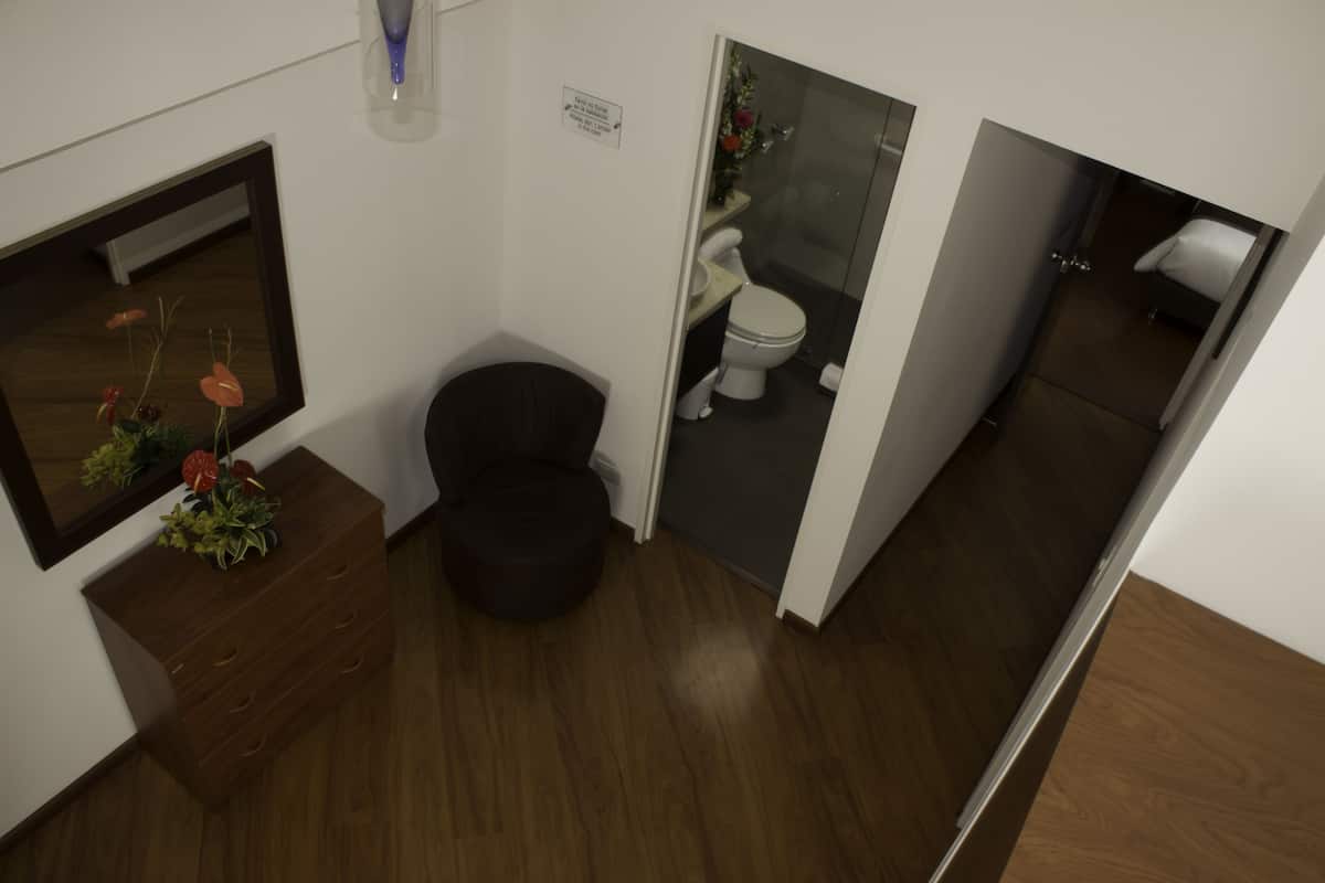 apartment | living room | flat-screen tv