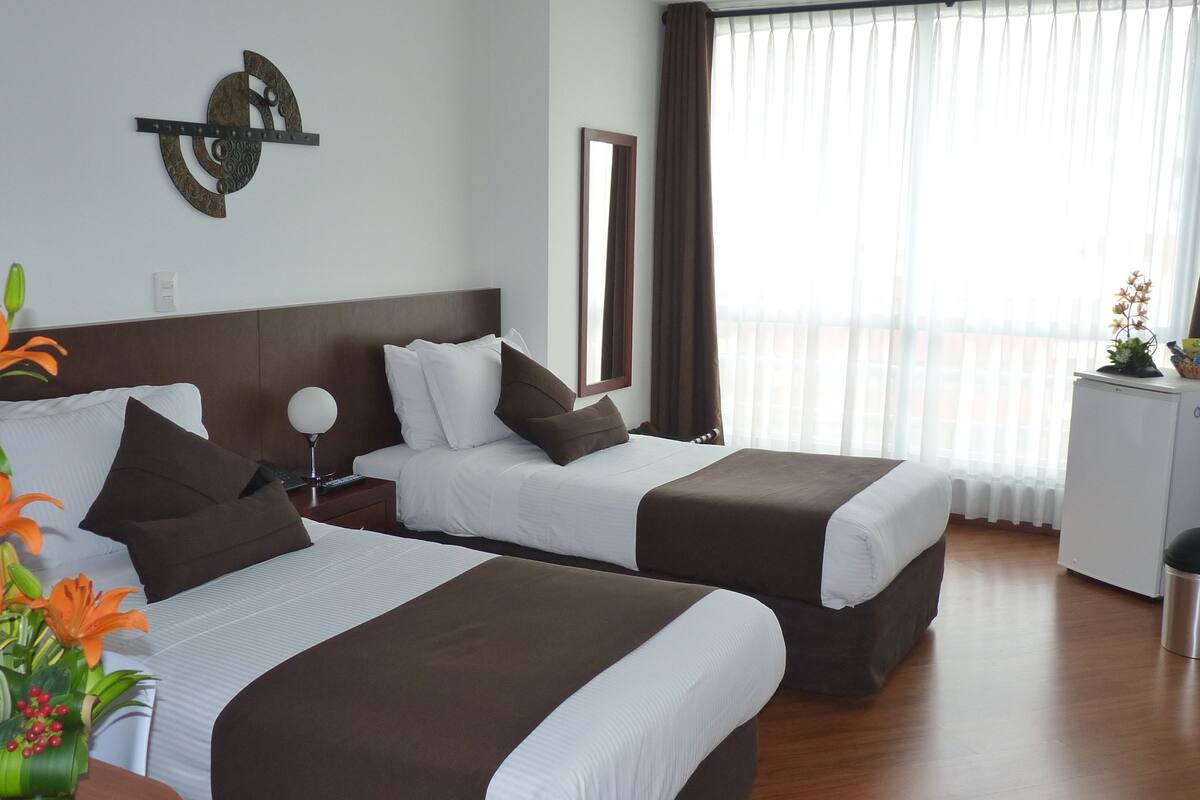 standard twin room, 2 single beds | view from room