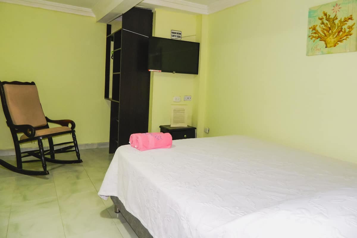 Premium bedding, down duvets, pillow-top beds, in-room safe