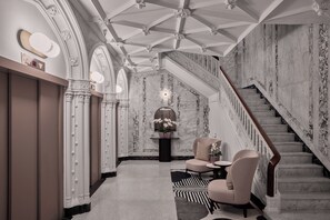 Building design - The Godfrey Hotel Boston (Boston)