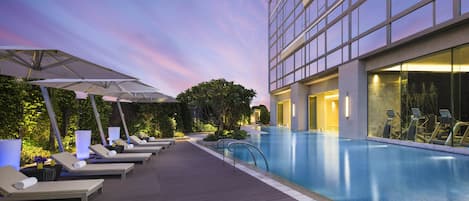 Indoor pool, outdoor pool