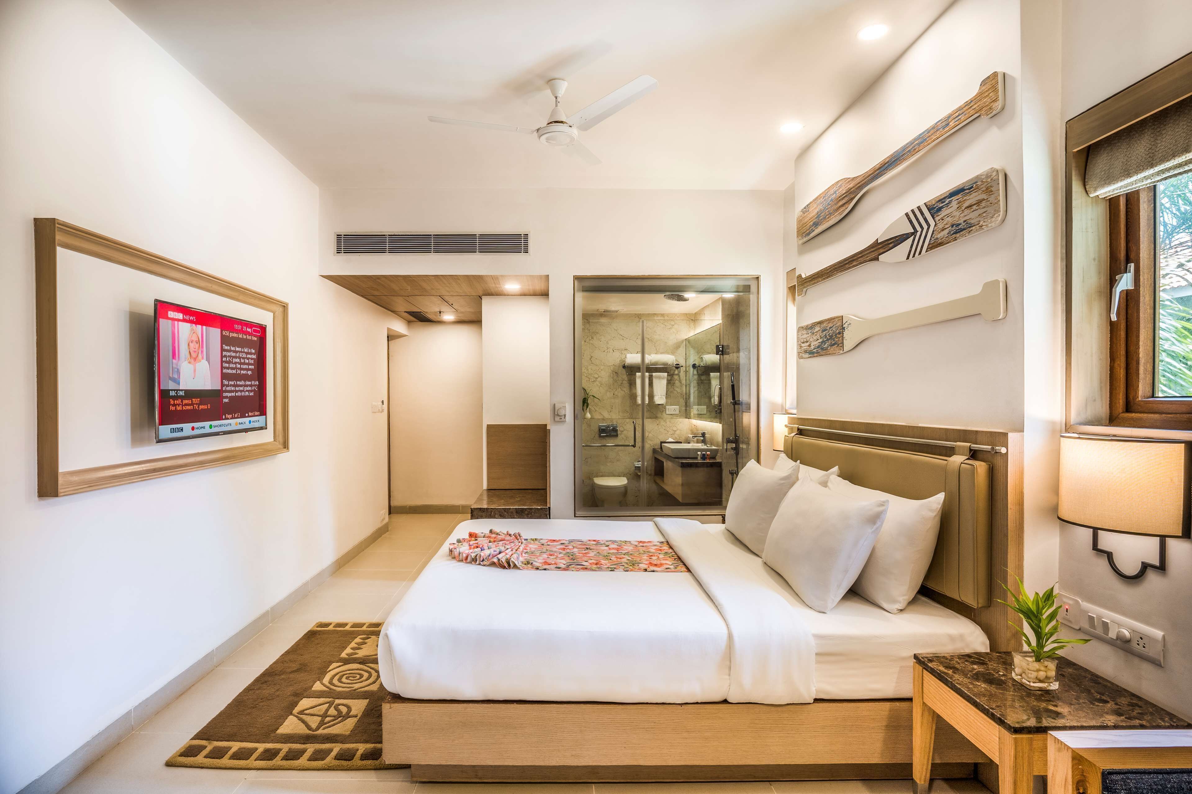 Premium bedding, minibar, in-room safe, individually furnished