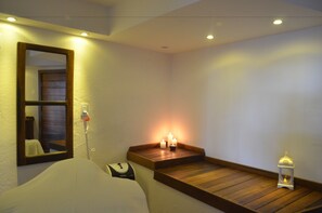Couples treatment rooms, hot tub - Vila do Sol Apartamentos (Bombinhas)