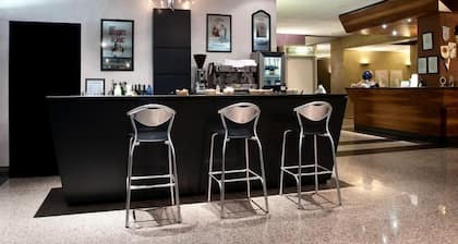 Hotel Airone