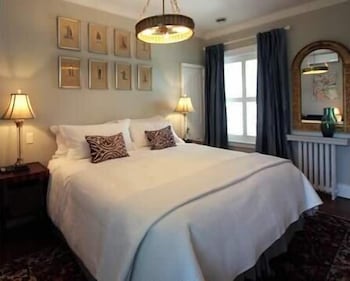 The Chisholms in Stratford