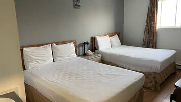Standard Quadruple Room, 2 Double Beds