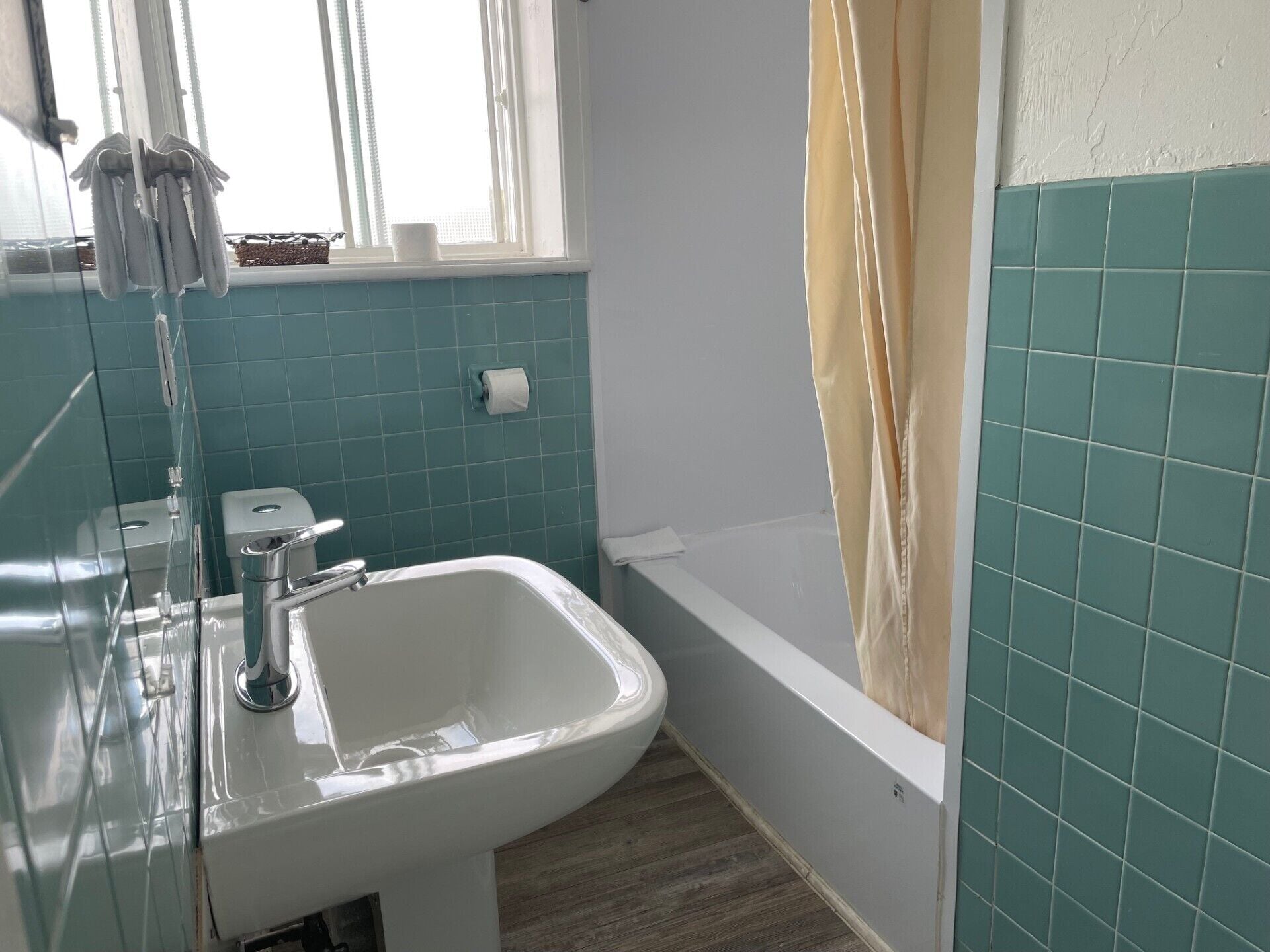 Photo - Motel Lustre D'or