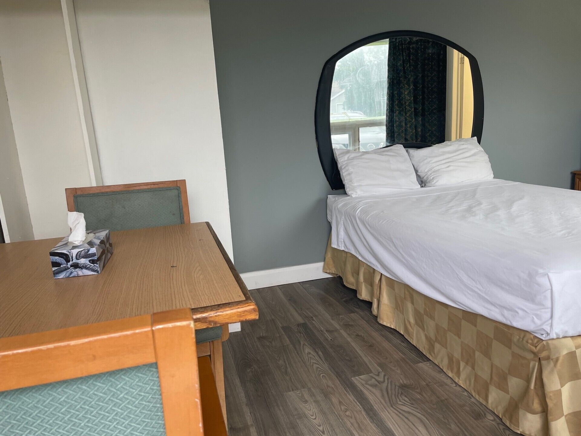 Photo - Motel Lustre D'or