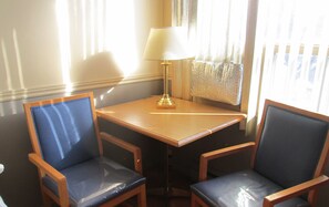 Televisión de 36 pulgadas con canales por cable 