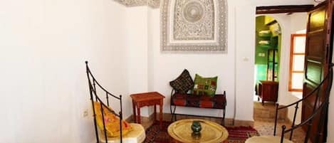 Chambre Menthe | Ropa de cama de alta calidad, camas extra y wifi gratis