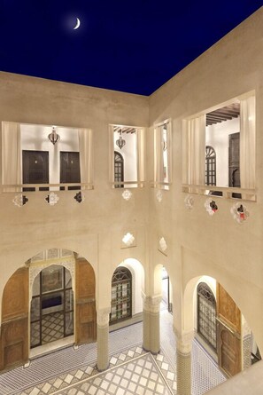 Courtyard - Palais Bahia Fes (Fes)