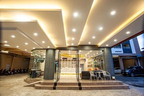 Unclassified image, 3 of 27, button - Chudchada Place Hat Yai (Hat Yai)
