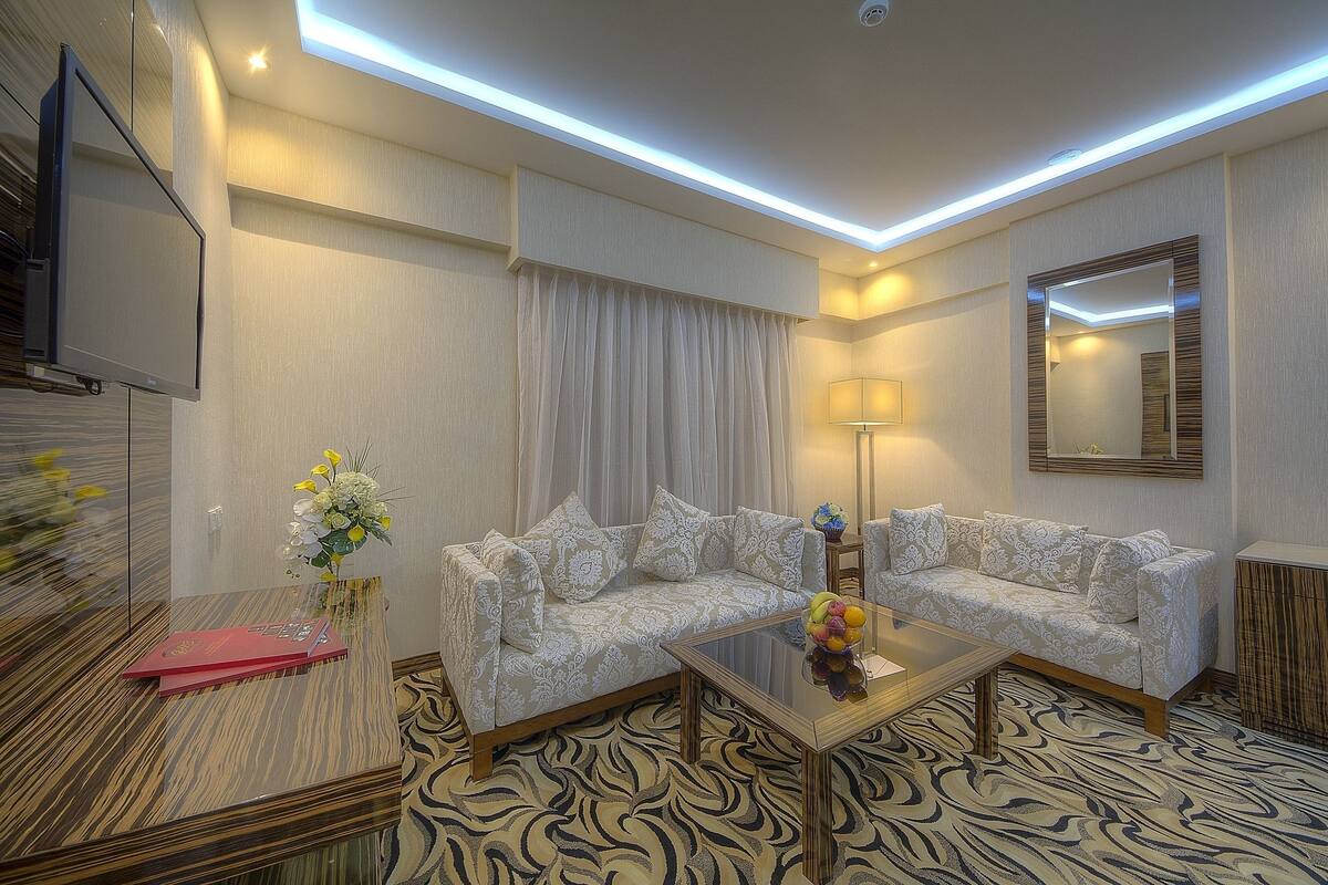 Premier Room | Living room
