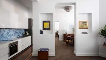 Appartement Luxe, 2 chambres | Cuisine privée | Produits de nettoyage écologiques fournis