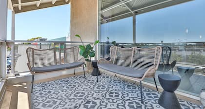 Indulge Apartments CBD