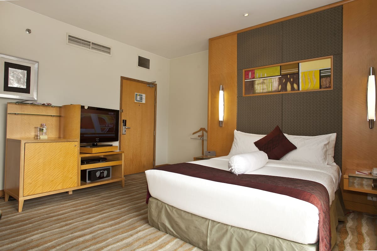 Crown Suite